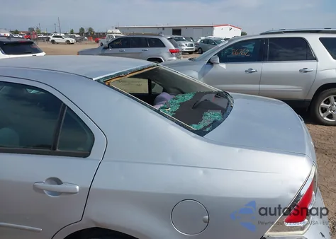 2006 Ford Fusion Se from USA, damaged, VIN 3FAFP07196R166911